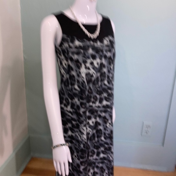 Animal Print Dress with Necklace 6 - Picture 6 of 7